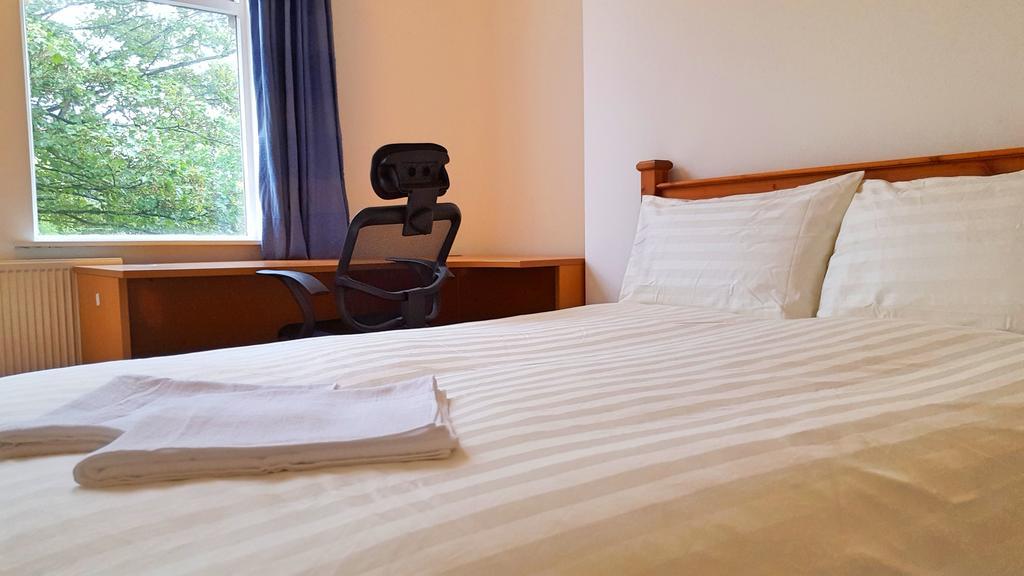 Sefton Grange Hotel Liverpool Buitenkant foto